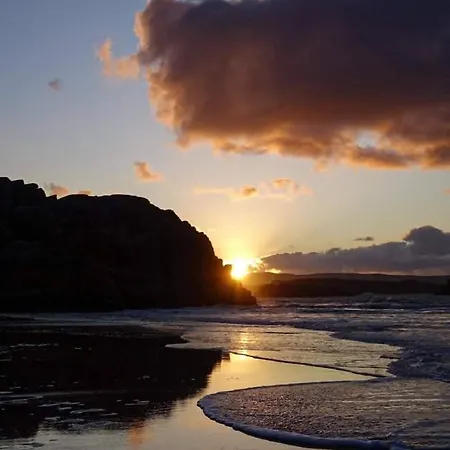 The Viking House Hotel ホテル Kincasslagh