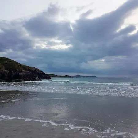 The Viking House Hotel ホテル