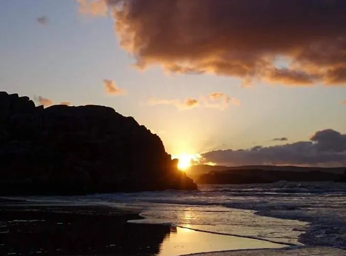 The Viking House Hotel Отель Kincasslagh